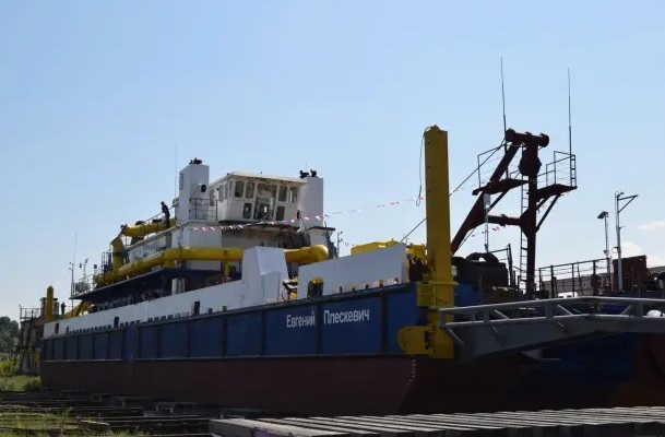 ПАО «ССК» спустила на воду четвертый несамоходный земснаряд проекта 4395 «Евгений Плескевич»
